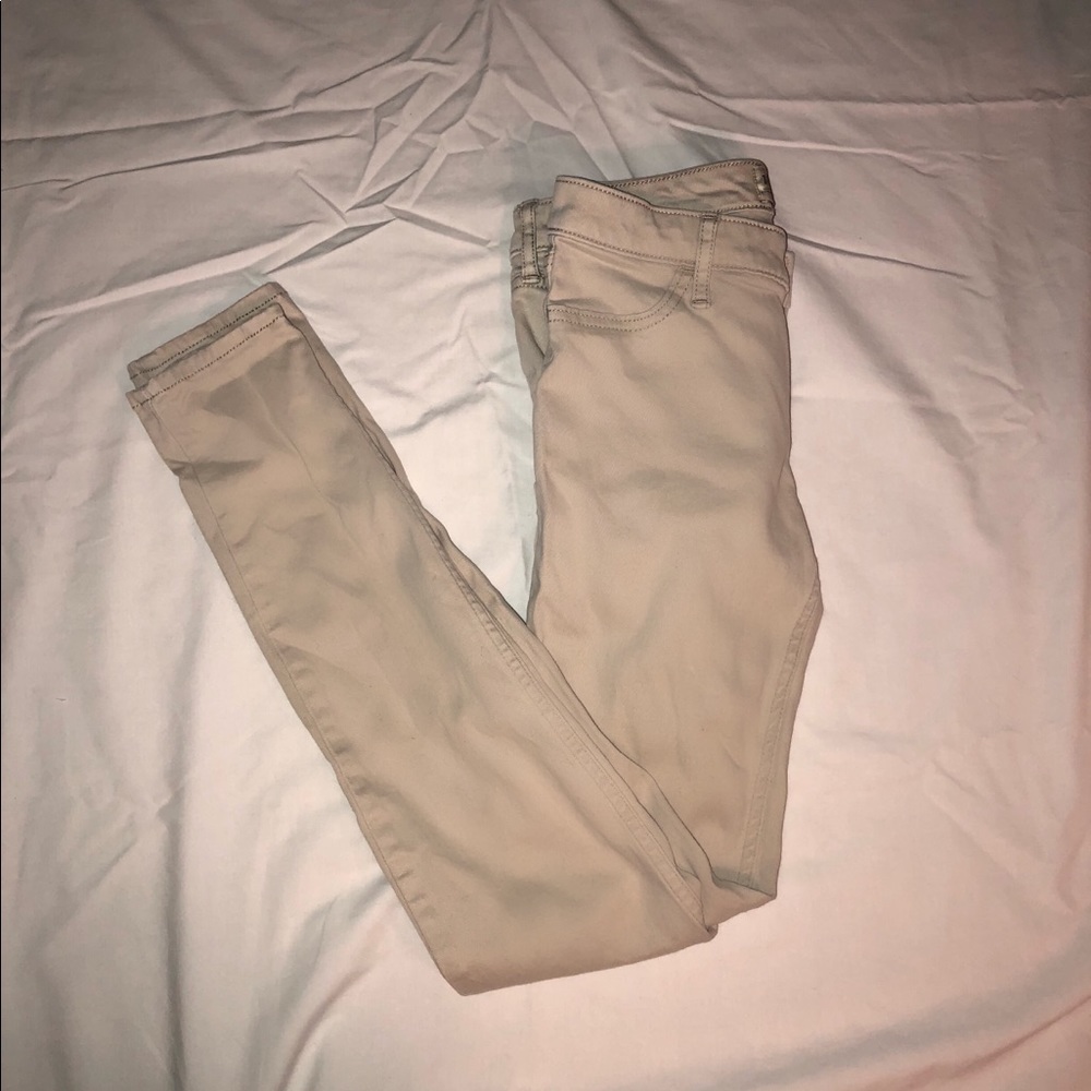 Beige hollister jeans